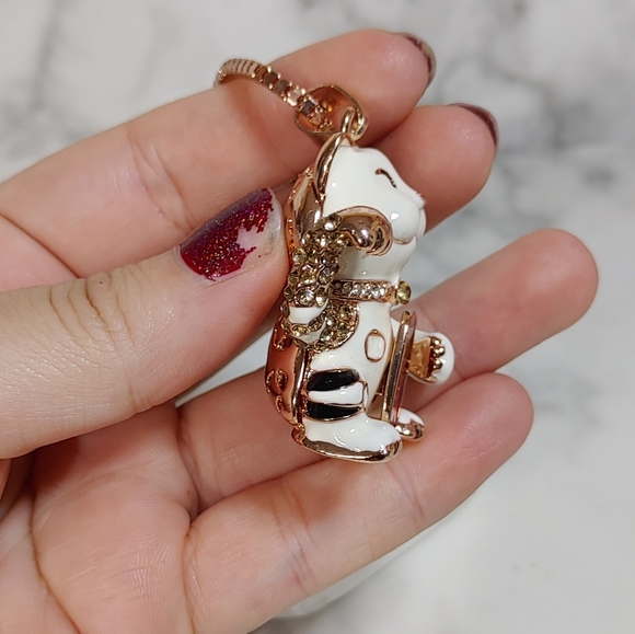 Lucky Cat Rhinestone Necklace - Picture 6 of 7